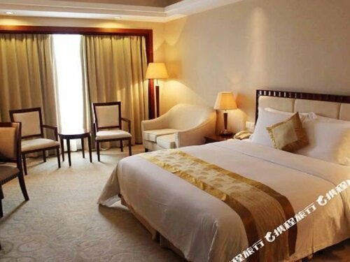 Hui Hua International Hotel Dongguan, Book Hotel Changping Dongguan