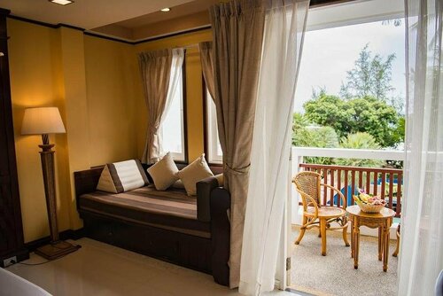 Koh Tao Montra Resort, Забронировать Хостел Тау Ко-Тао