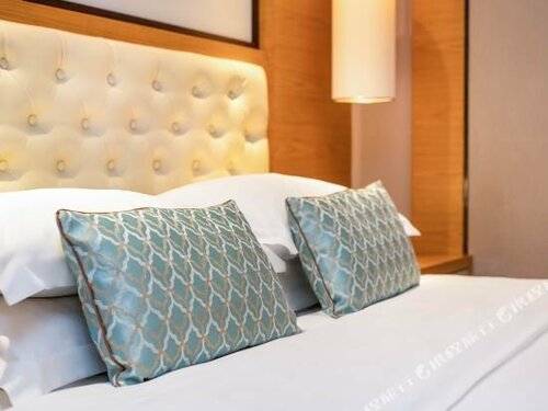 Jing Tong 101 Hotel Nanning, Забронировать Отель Отели Наньнин с парковкой, рядом с Jinhuacha Park, Парковка