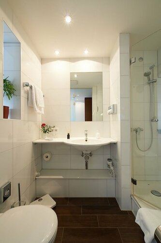 Hotel Klughardt, Забронировать Отель Отели Middle Franconia с завтраком, Завтраки