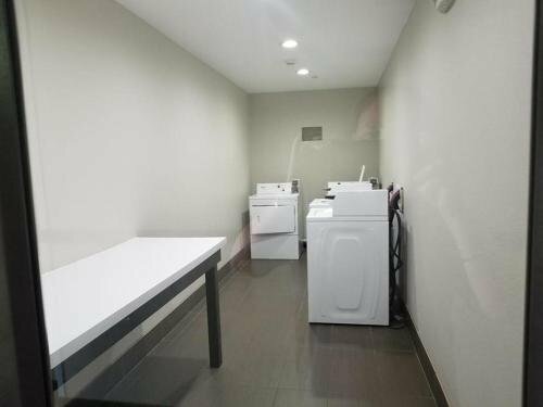 Comfort Inn & Suites Tulsa I-44 West - Rt 66, Забронировать Отель Отели Талса с бассейном, Бассейн