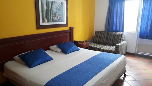 Hotel Castillo Real, Book Hotel Cheap Hotels in Coffee Triangle
