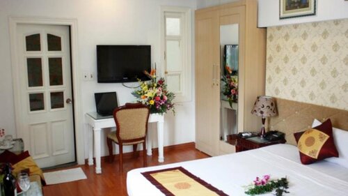 Hanoi Funny Hotel, Забронировать Отель Отели в центре Ханоя с завтраком, отели в центре Ханоя с завтраком