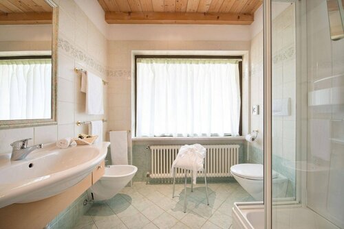 Hotel Cristallo, Забронировать Отель Пассо-Сан-Пеллегрино Долина Валь-ди-Фасса