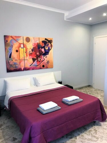 B&B Cavour 124, Забронировать Отель «постель и завтрак» Отели Бари с парковкой, Парковка