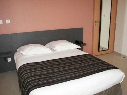 Fasthôtel Râle Des Genêts, Prenota Hotel Verdun 