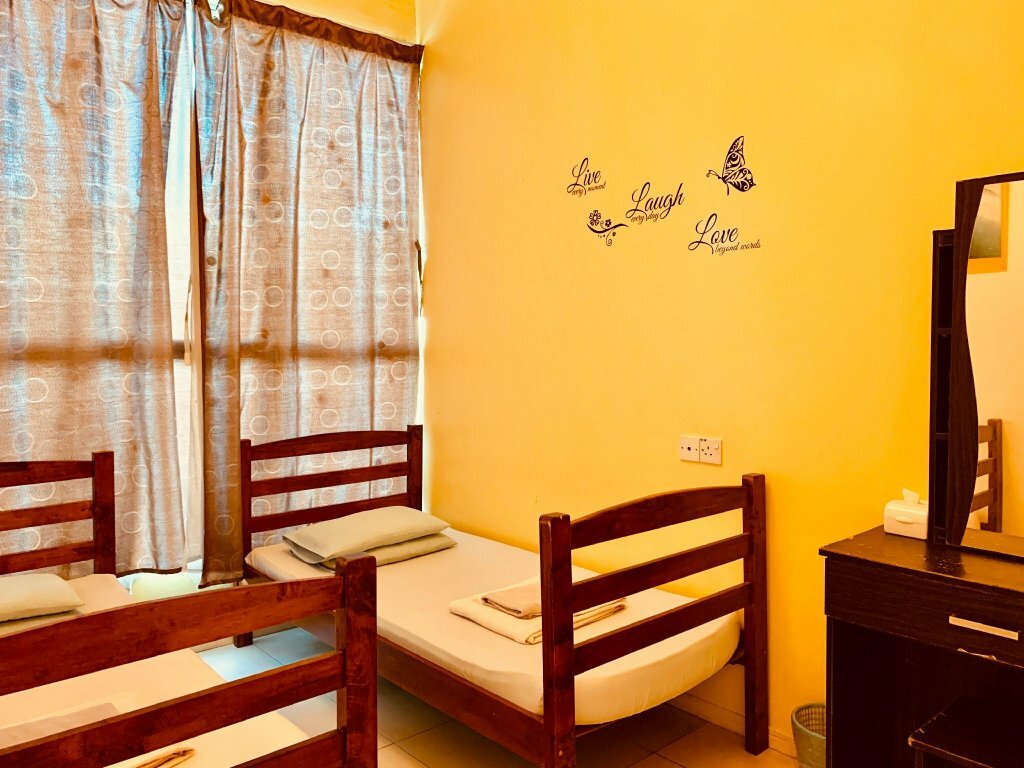 Prima B & B Hostel