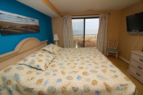 Sandy Square 104, Забронировать Курортный отель North Ocean City Оушен-Сити, рядом с Каток Carousel