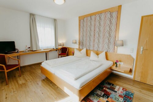 Hotel Linde Durbach, Забронировать Отель Дурбах Шварцвальд