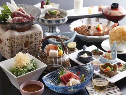Yamashiro Onsen Ryokan Tatami, Book Pension Hoteller i Kaga med morgenmad, Morgenmad