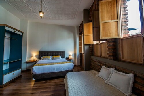 San Rocke House Hotel, Reserva ahora Hotel Cuenca Sierra, cerca de Museo de Artes Populares