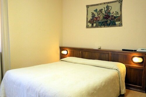 Hotel Bucaneve, Varaa Hotelli 3 tähden hotellit kohteessa Piemonte, 3*