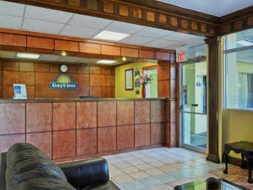 La Casa Inn Albany Near Tifton Us 82, Prenota Hotel Albany Georgia