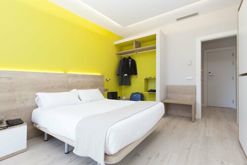 Spirit Hotel Ciudad de Burgos, Забронировать Отель Рубена Burgos Province