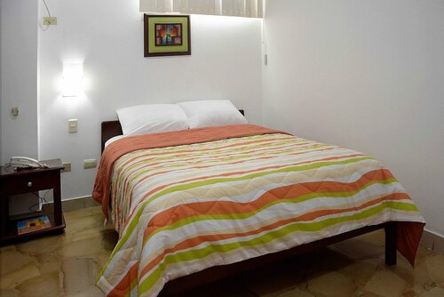 Hotel de Alborada, Boek Hotel Guayaquil 