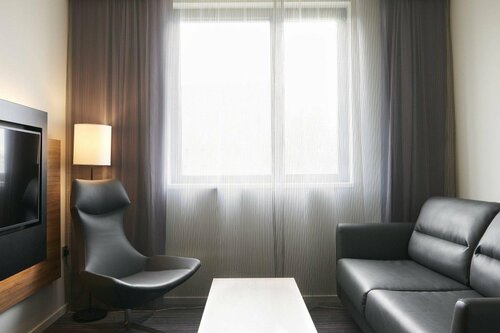 Moxy Munich Messe, Buchen Sie Hotel Haar Trudering-Riem