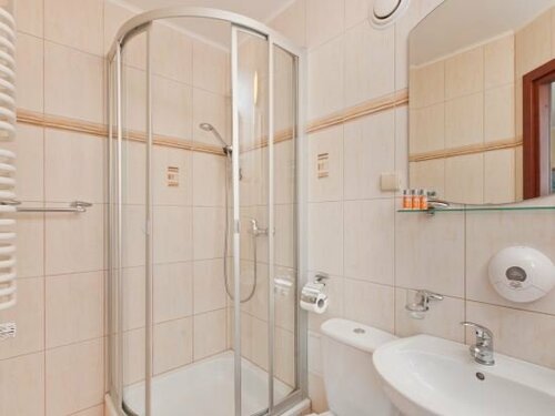 Hotel Grand Felix, Book Hotel Kraków Lillepolen