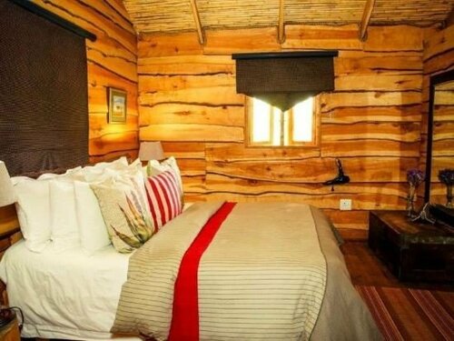 Riverside Guest Lodge, Забронировать Отель «постель и завтрак» Оудсхорн Klein Karoo