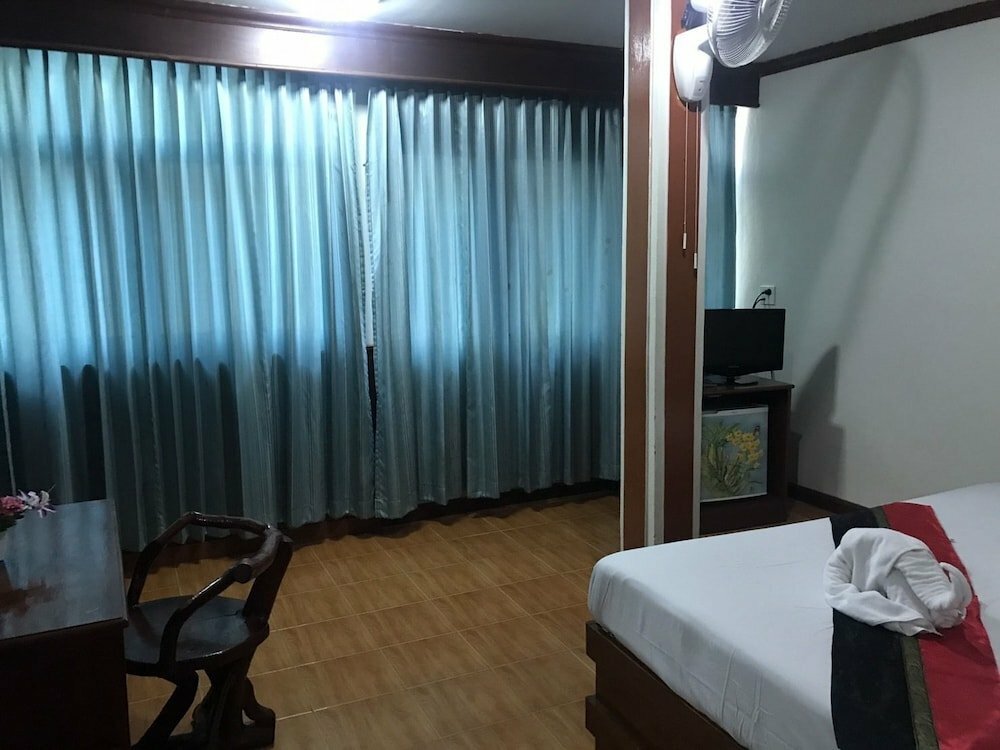Patong Sub Inn