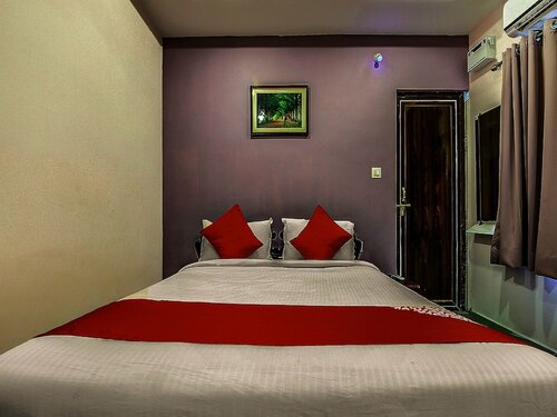 OYO 8929 Home Stay Siddhartha Residency, Забронировать Отель Педда-Уолтайр штат Андхра-Прадеш