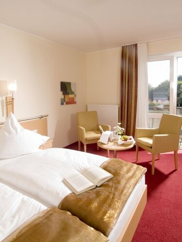 Landhotel Hermannshöhe, Buchen Sie Hotel SPA-Hotels in Kotten, SPA