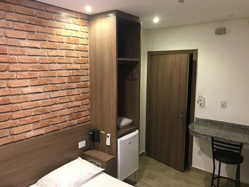 Hotel Estrela da Agua Fria, Забронировать Отель Сантана Сан-Пауло, рядом с Больница Сан-Камилу в районе Сантана