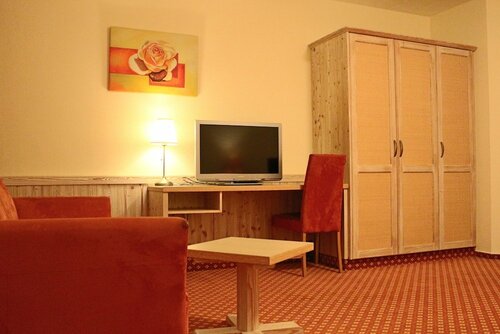 Central-Hotel, Забронировать Отель Центр города Медебах