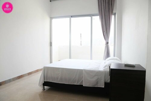 Hotel TNT Mirador, Book Hostel Hotels in Taganga with Parking, Parking