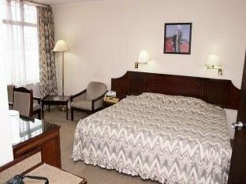 Lima's hotel, Reserva ahora Hotel Bukittinggi Sumatra