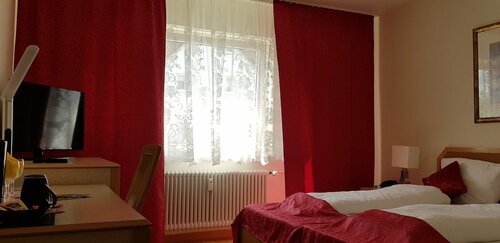 Hotel Post, Забронировать Отель Келькхайм Таунус