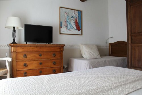 Hotel La Bastide d'Eygalières, Varaa Hotelli Eygalieres Alpilles