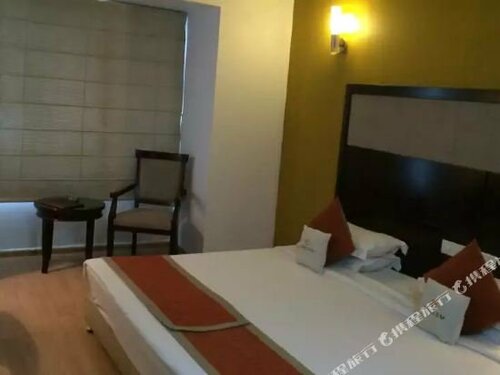Emblem Hotel, New Friends Colony, Забронировать Отель Отели Нью-Дели с парковкой, Парковка