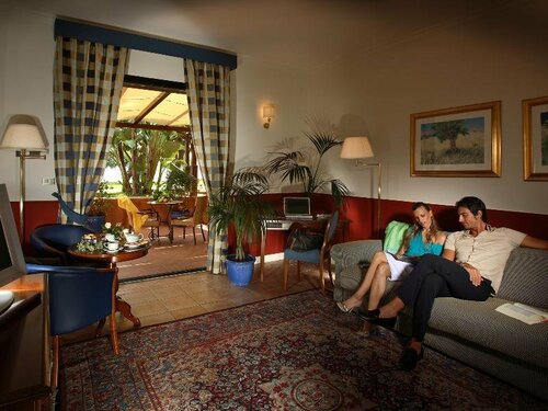 Capo Dei Greci Taormina Coast - Resort Hotel & SPA, Buchen Sie Resort Hotels in Taormina Coast mit Pool, Schwimmbad