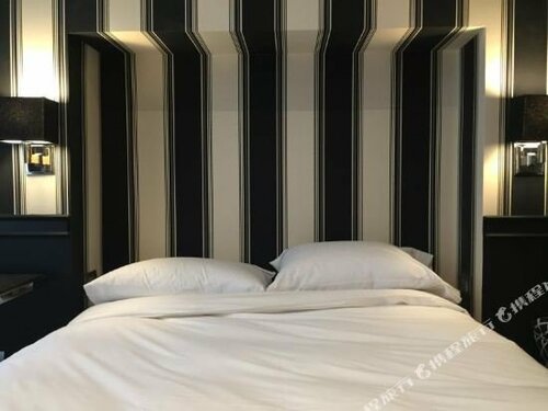 Hôtel George Washington, Забронировать Отель 8-й округ: Елисейские поля Париж, рядом с Улица Фобур-Сент-Оноре