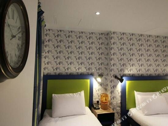 Queens Hotel