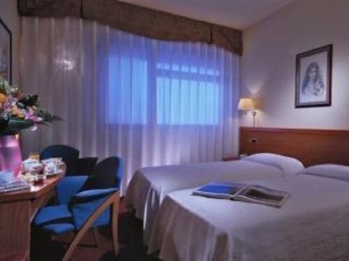 Hotel Palace, Забронировать Отель Ровиго Венето