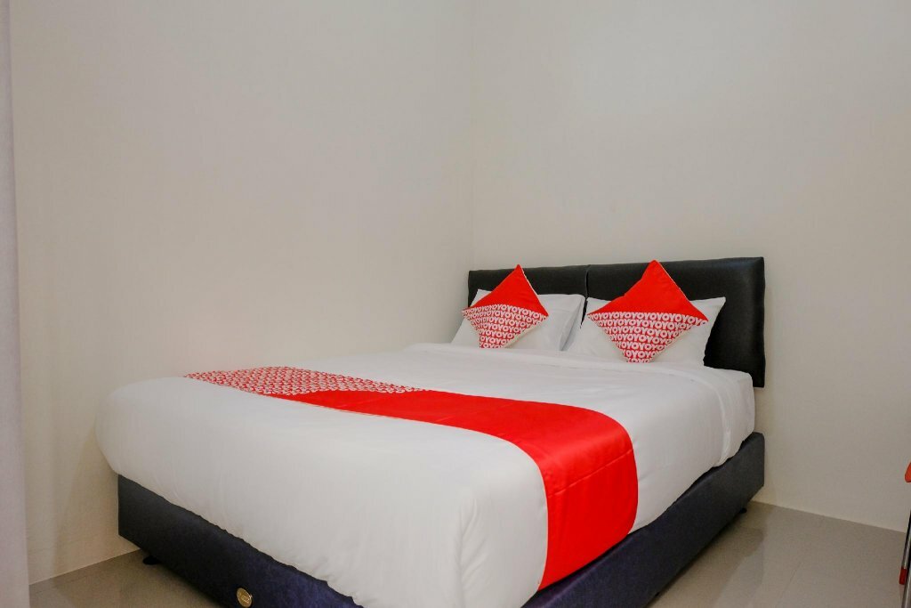 OYO 2798 Semeru Residence Syariah