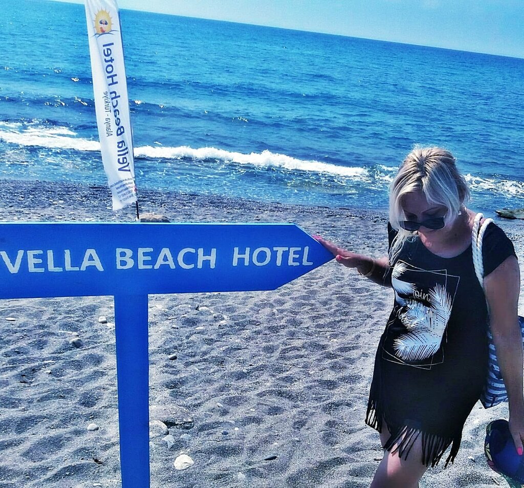 Vella Beach Hotel