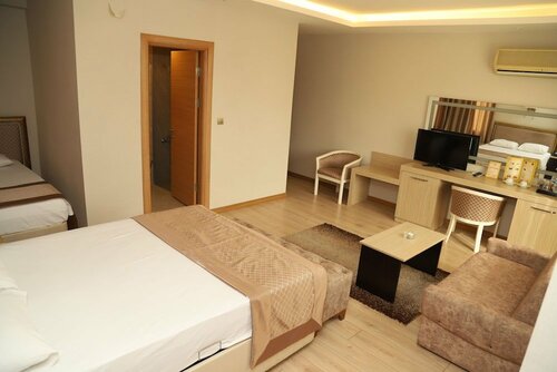 Othello hotel in Mersin Mediterranean, Rezerwuj Hotel Hotele w Mediterranean Region Turkey z parkingiem, Parking