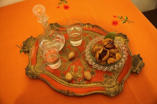 Stoes Traditional Suites, Забронировать Отель Места Хиос