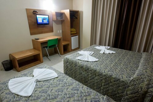 Prisma Plaza Hotel, Забронировать Отель Таубати 