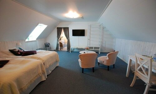 Hotell Turistgården i Simrishamn, Rezerwuj Hotel Hotele w Osterlen ze śniadaniem, Śniadanie