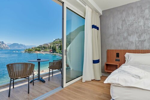 Hotel Castello Lake Front, Забронировать Отель Отели Garda Veneto с завтраком, Завтраки