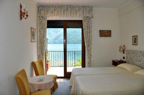 Hotel Stella D'Italia, Забронировать Отель Вальсольда Озеро Лугано