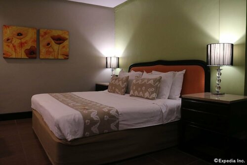 Ecotel by LFisher, Забронировать Отель Баколод Negros Occidental