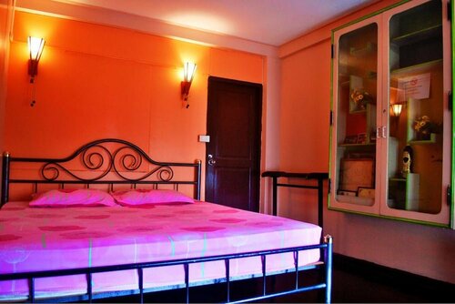Pailin Guest House, Забронировать Гостевой дом Phra Nakhon Бангкок, рядом с Парк Сантичай-Пракан