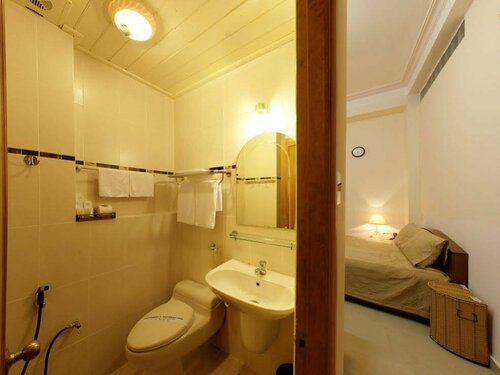 Gold Night Hotel, Забронировать Отель Отели Далата с завтраком, рядом с Площадь Лам Вьен, Завтраки