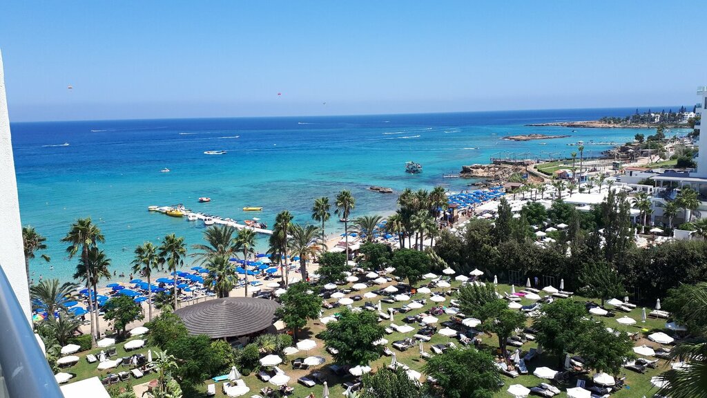 Sunrise Beach Hotel