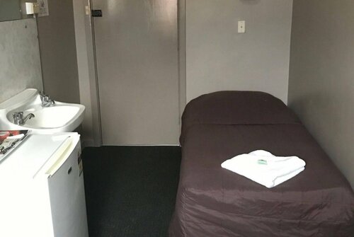 Commercial Hotel Motel Lithgow, Забронировать Мотель Литгоу Голубые горы
