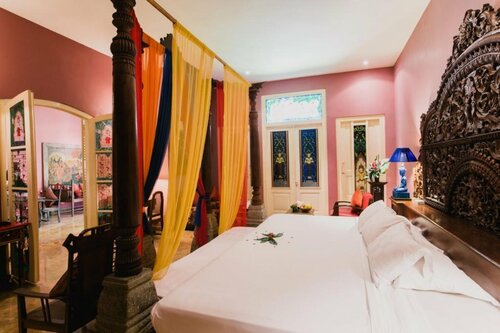 Hotel Tugu Ngalam, Rezerwuj Hotel Hotele 5-gwiazdkowe w Malang, w pobliżu Bentoel Museum, 5*